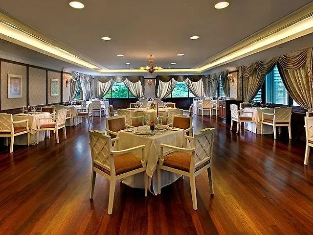 Hotel Royale Chulan Damansara Petaling Jaya