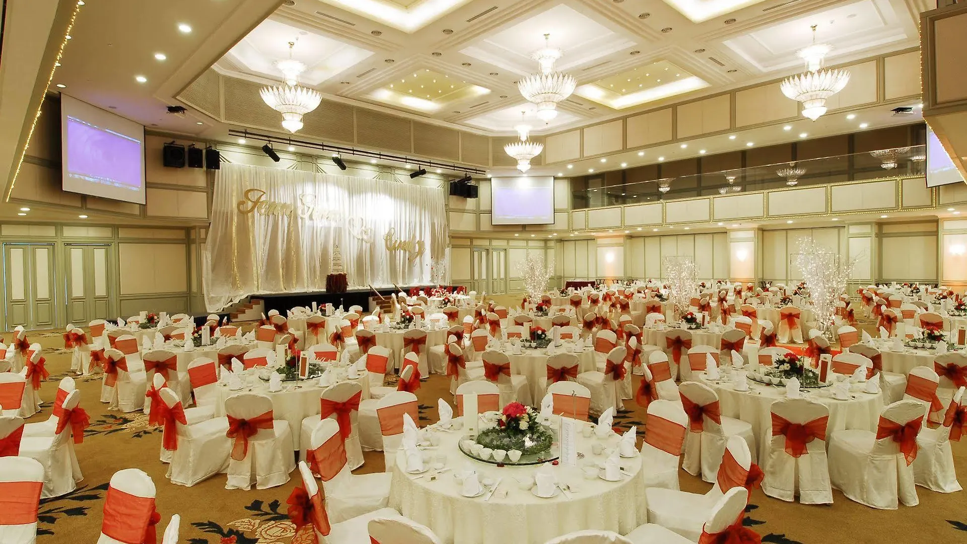 *****  Hotel Royale Chulan Damansara Petaling Jaya Ma­lay­sia