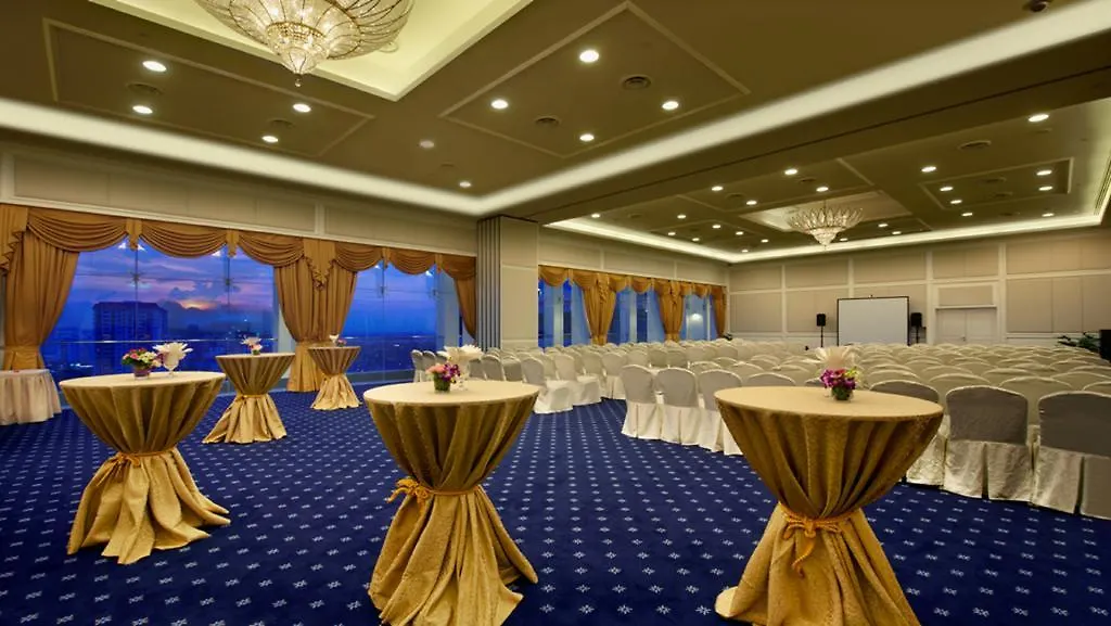 Royale Chulan Damansara Hotel Petaling Jaya 5*,  Malaysia